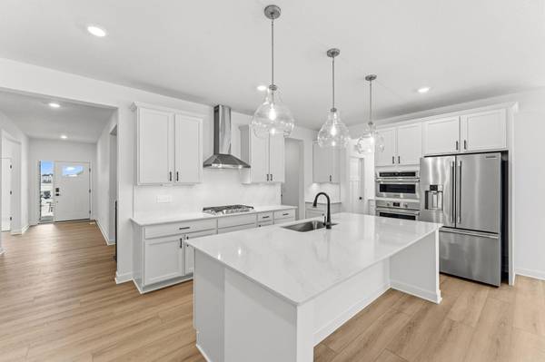 5178 Long Pointe Bay, Woodbury, MN 55129