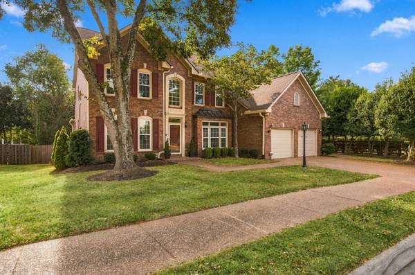 401 Chamberlain Park Ln, Franklin, TN 37069