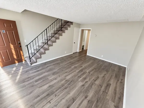 280 Donna Dr #B, Hendersonville, TN 37075