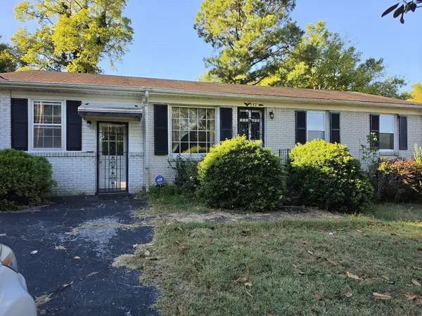 537 Park St, Pulaski, TN 38478