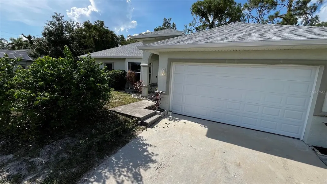 6525 GARLAND ST, Fort Myers, FL 33966
