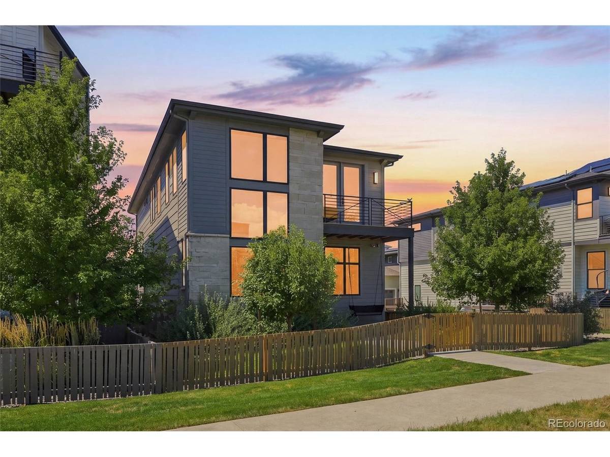 21412 E 61st, Aurora, CO 80019