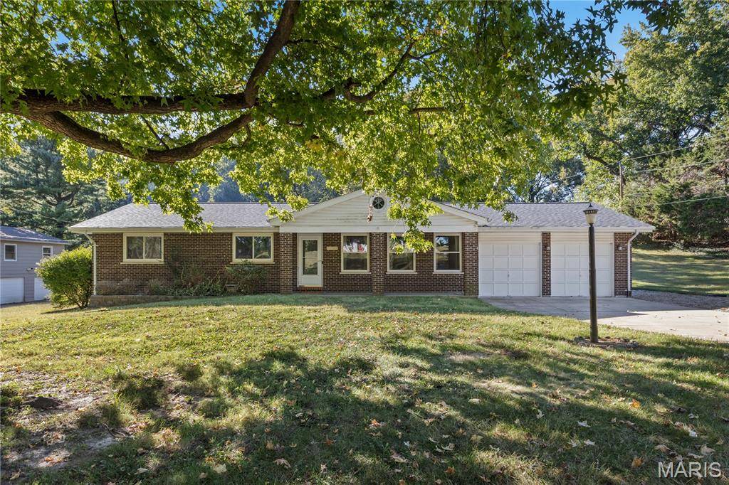 11201 Jerries LN, Unincorporated, MO 63136