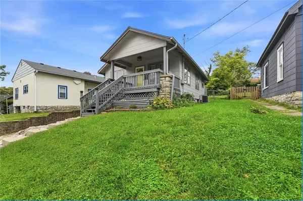 124 S Myrtle ST, Excelsior Springs, MO 64024