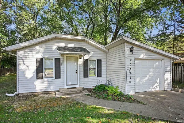 25807 Coolidge AVE, Elkhart, IN 46517