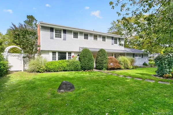 39 Drohan ST, Huntington, NY 11743