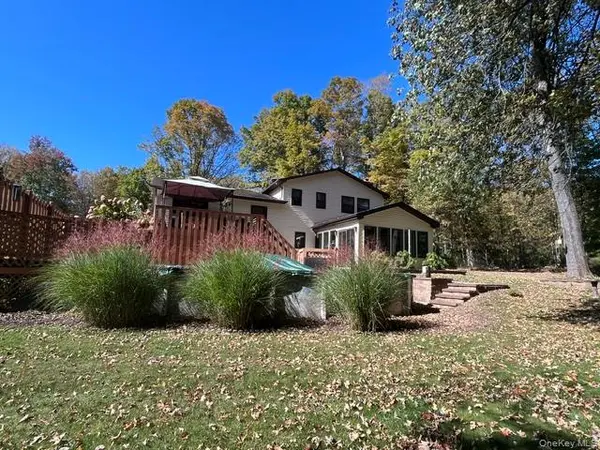 2 Presidential WAY, Hopewell Junction, NY 12533