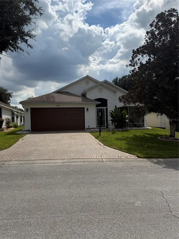 24907 CRANES ROOST CIR, Leesburg, FL 34748