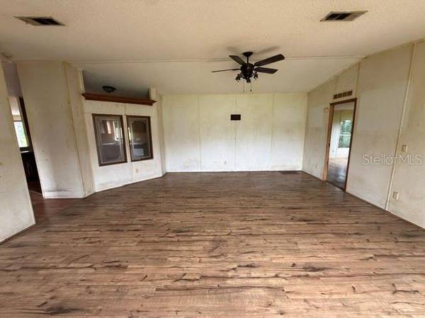 314 SKYBLUE LN, Auburndale, FL 33823