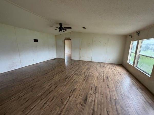 314 SKYBLUE LN, Auburndale, FL 33823