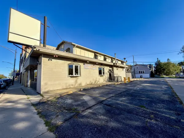 7455 W Irving Park RD, Chicago, IL 60634