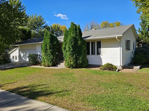 202 Rice ST NW, Sleepy Eye, MN 56085
