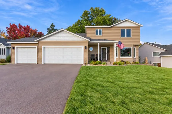 9078 Sierra RD, Woodbury, MN 55125