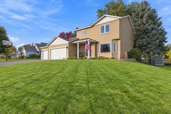 9078 Sierra RD, Woodbury, MN 55125