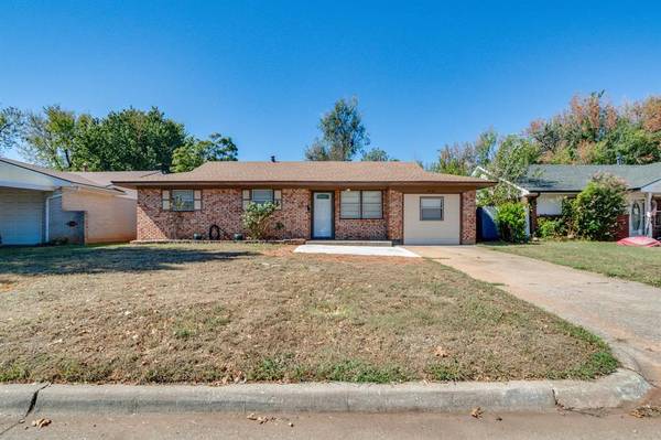 2105 Candy LN, Del City, OK 73115