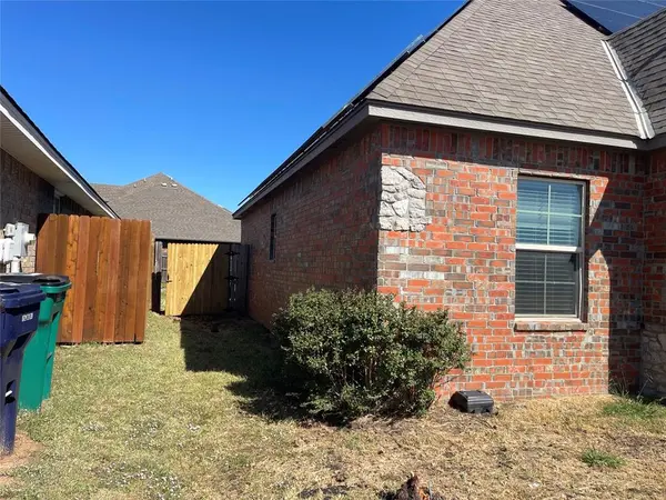 14717 S Broadway AVE, Oklahoma City, OK 73170