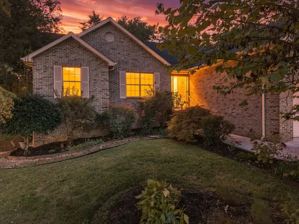 184 Kawga Way, Loudon, TN 37774