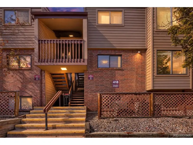418 Wright ##202, Lakewood, CO 80228