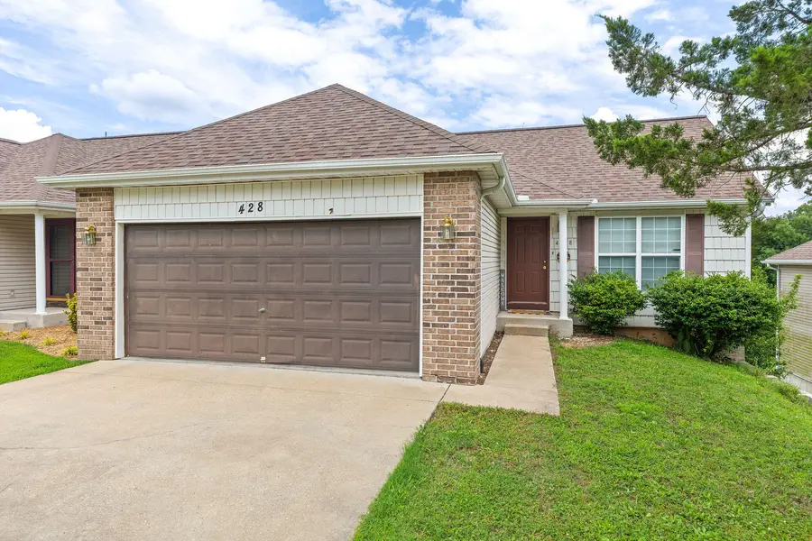 428 & 430 Woodland DR, Branson, MO 65616