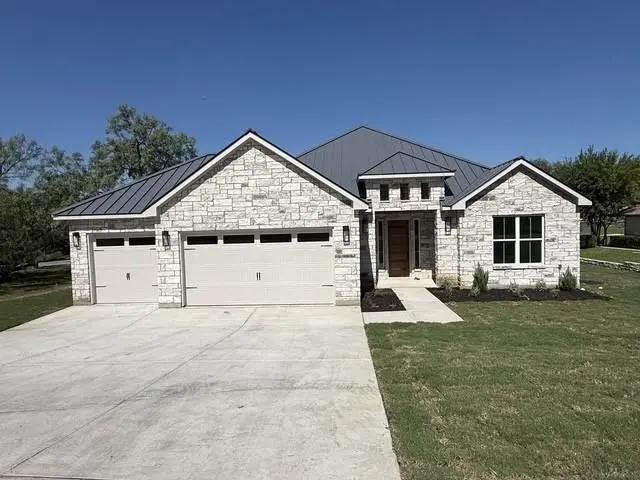 604 Hi Circle South, Horseshoe Bay, TX 78657
