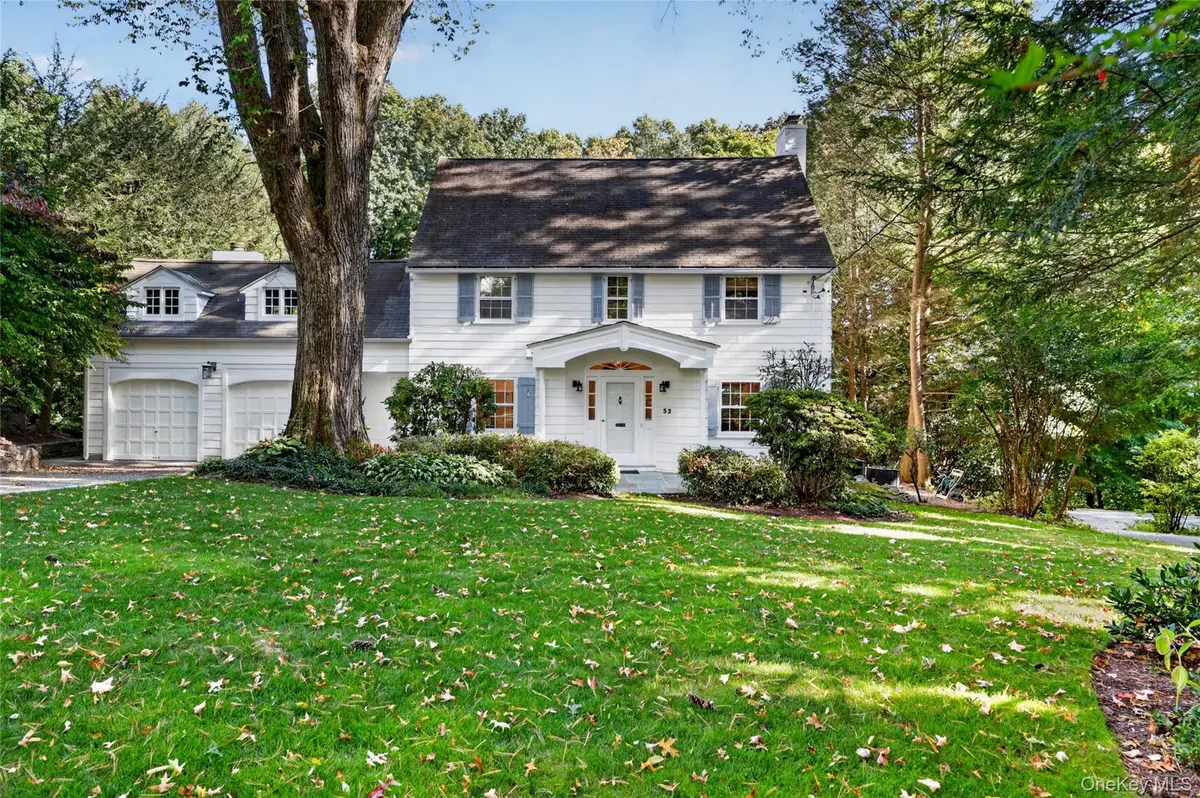 32 Eastview AVE, Pleasantville, NY 10570