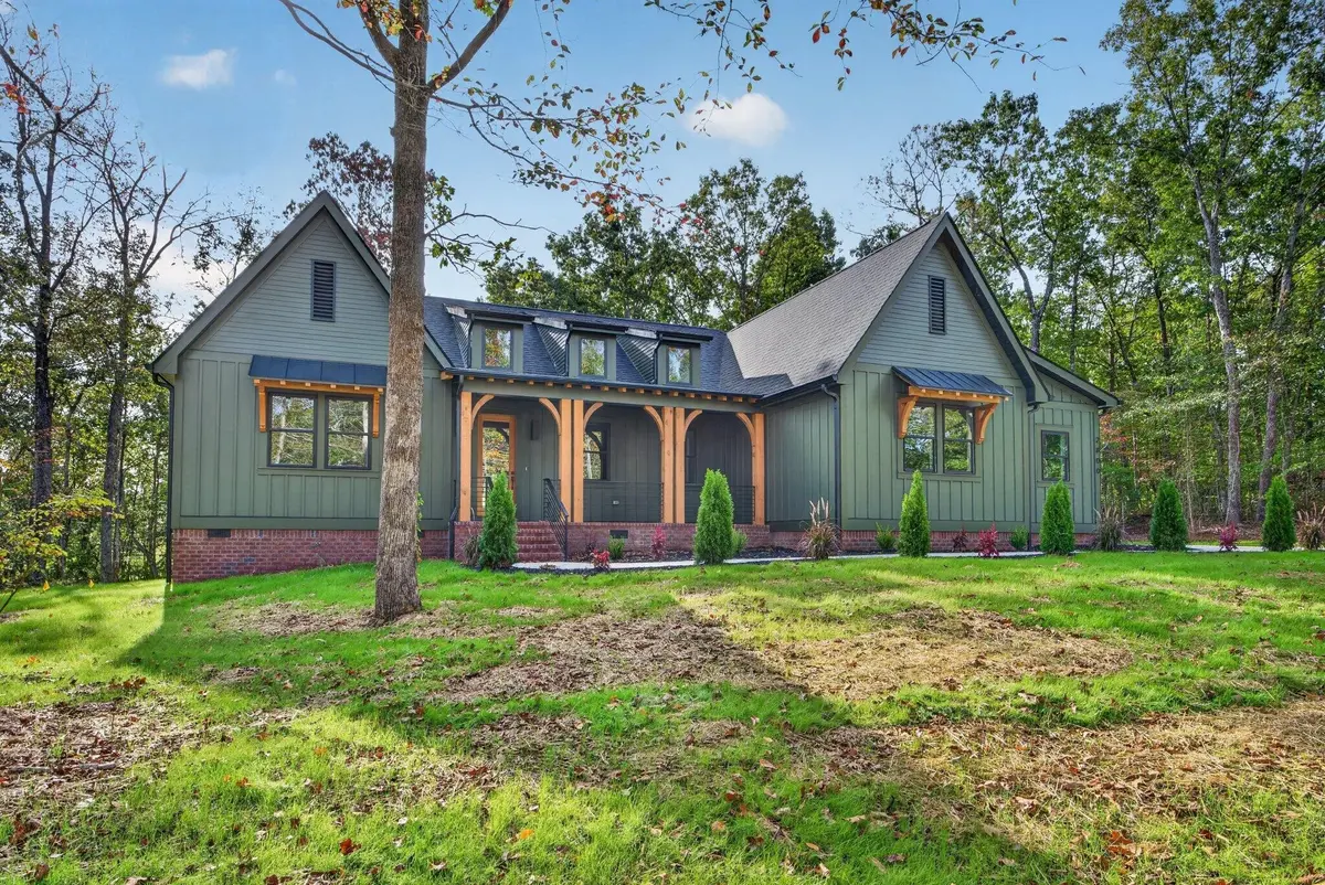 2800 Corral Road, Signal Mountain, TN 37377