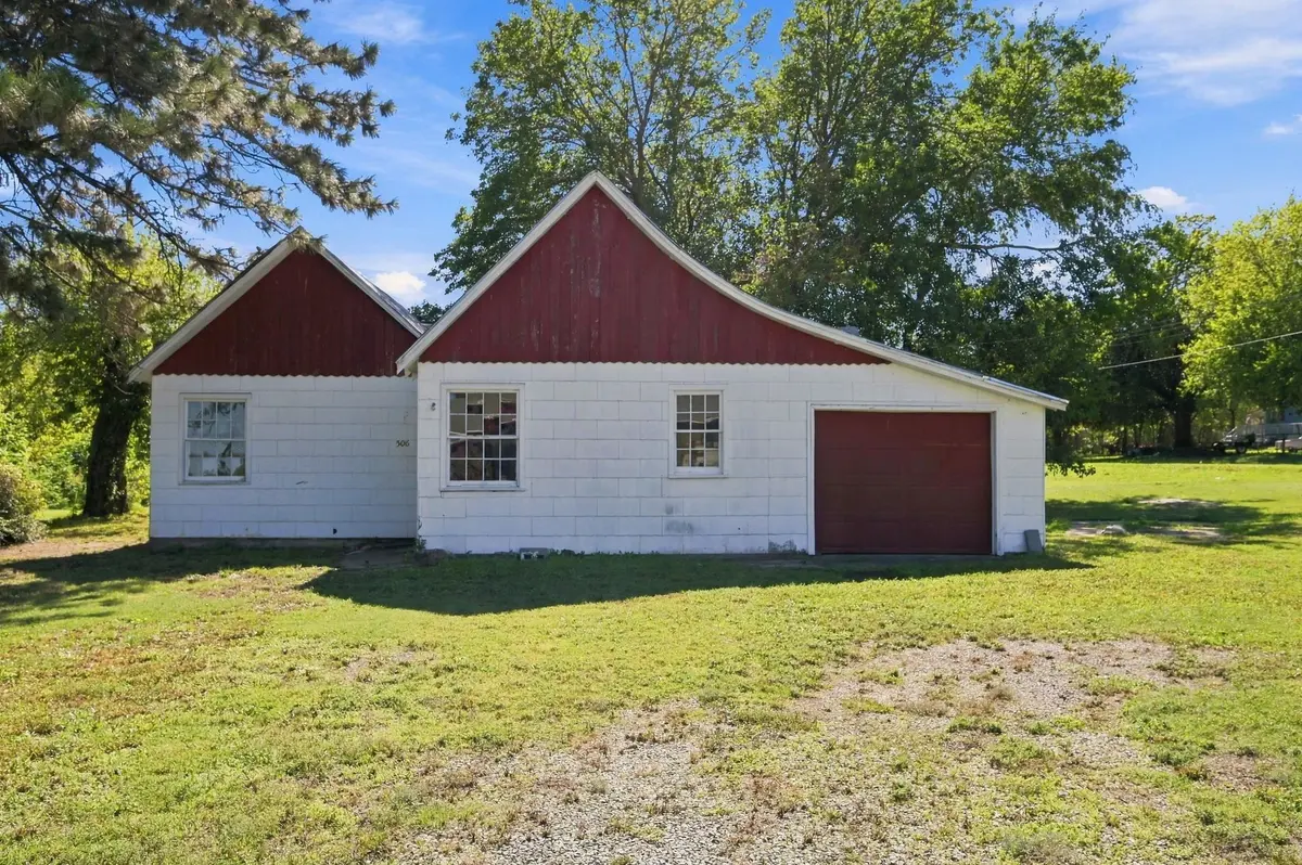 506 W 11th, Wellington, KS 67152