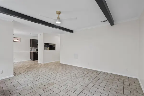 2907 Pearl ST #102, Austin, TX 78705