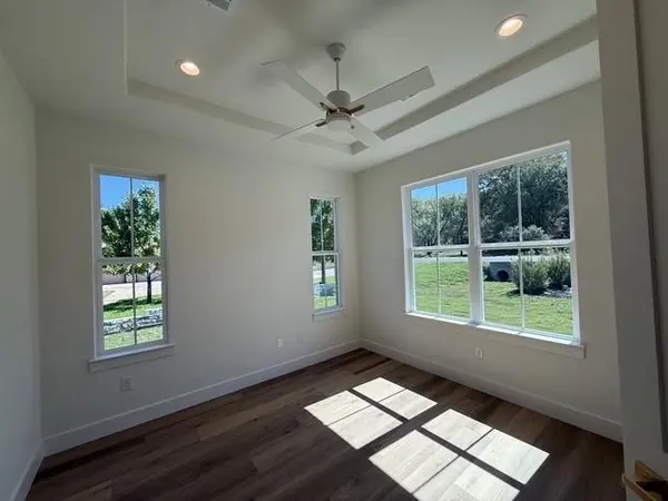 604 Hi Circle South DR, Horseshoe Bay, TX 78657