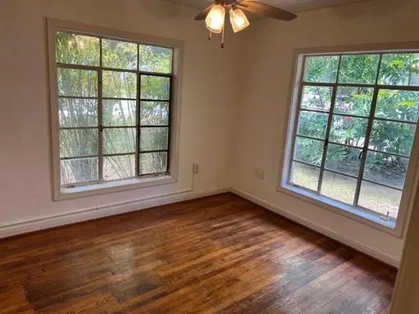 955 Field ST, San Marcos, TX 78666