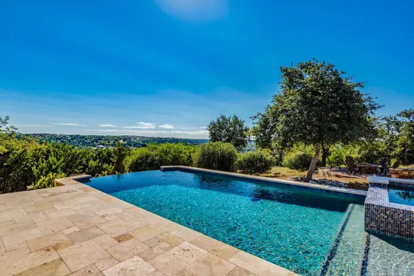 917 Dream Catcher DR, Leander, TX 78641