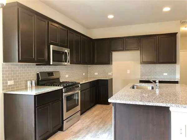 2925 Bridekirk DR, Round Rock, TX 78664