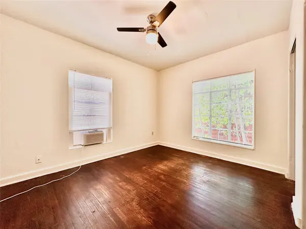 1408 Kirkwood RD ##B, Austin, TX 78722