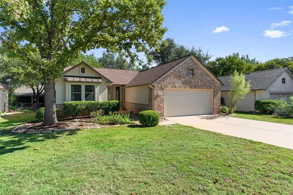 271 Whispering Wind DR, Georgetown, TX 78633