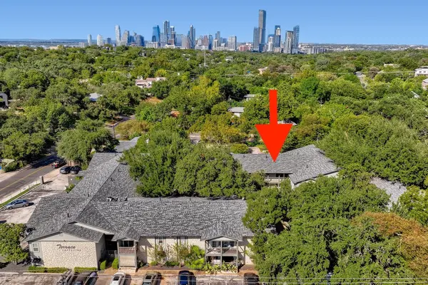2303 East Side DR #210, Austin, TX 78704