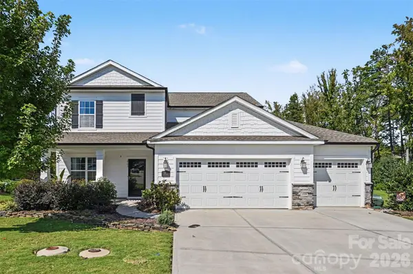 2703 Wedgewood CT, Denver, NC 28037