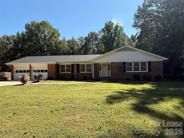 8806 Crestwood DR, Mount Pleasant, NC 28124