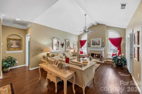8306 Olde Troon DR, Charlotte, NC 28277