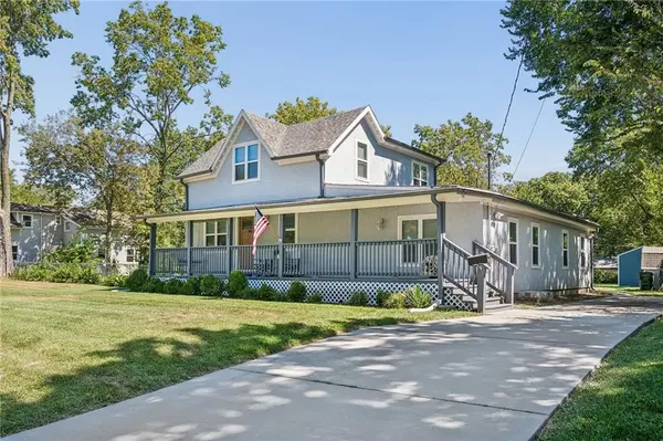 312 S Church ST, Olathe, KS 66061