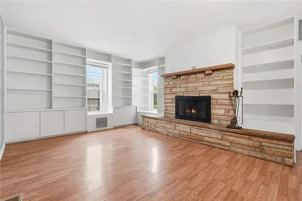 412 S Hocker AVE, Independence, MO 64050