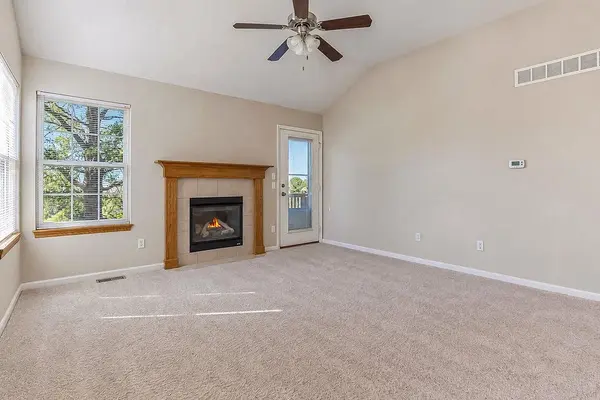 792 S Poplar ST, Gardner, KS 66030