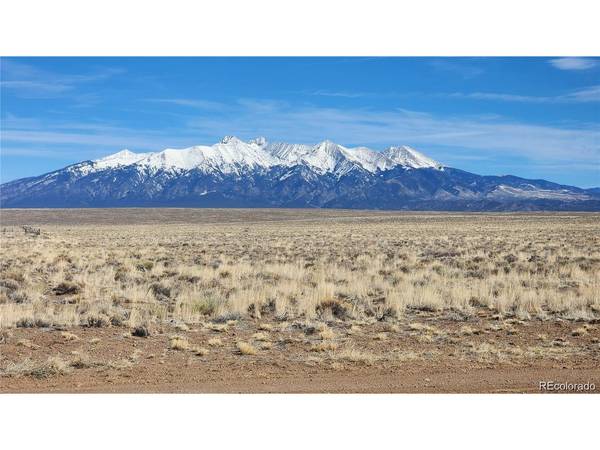 3 17th, Blanca, CO 81123