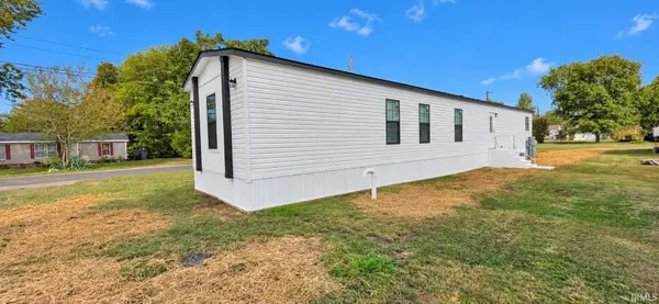 306 N Snapp ST, Oaktown, IN 47561