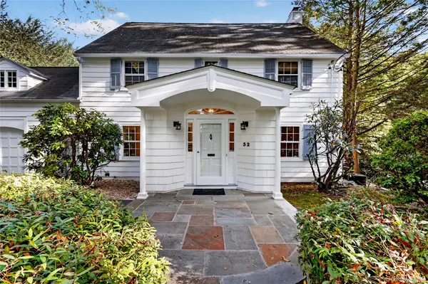 32 Eastview AVE, Pleasantville, NY 10570