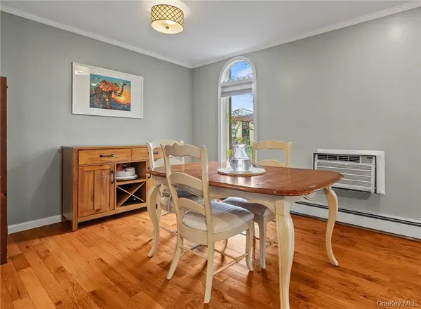 1 Granada CRES #4, White Plains, NY 10603