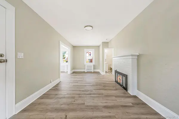 566 Stowe AVE, Baldwin, NY 11510