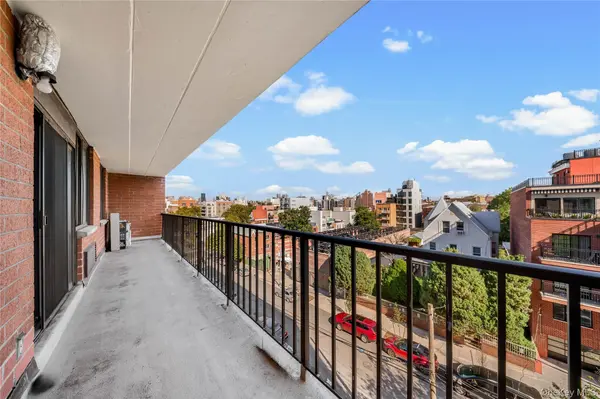 2322 30th RD #5A, Astoria, NY 11102