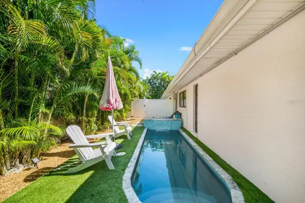 400 75TH ST, Holmes Beach, FL 34217