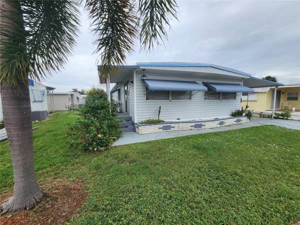 5317 CHATEAU LN, Bradenton, FL 34207