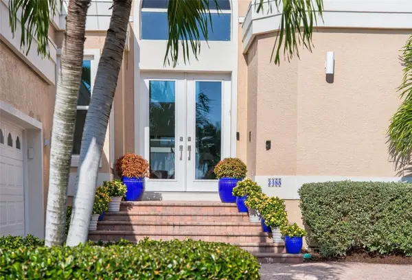 3488 MISTLETOE LN, Longboat Key, FL 34228